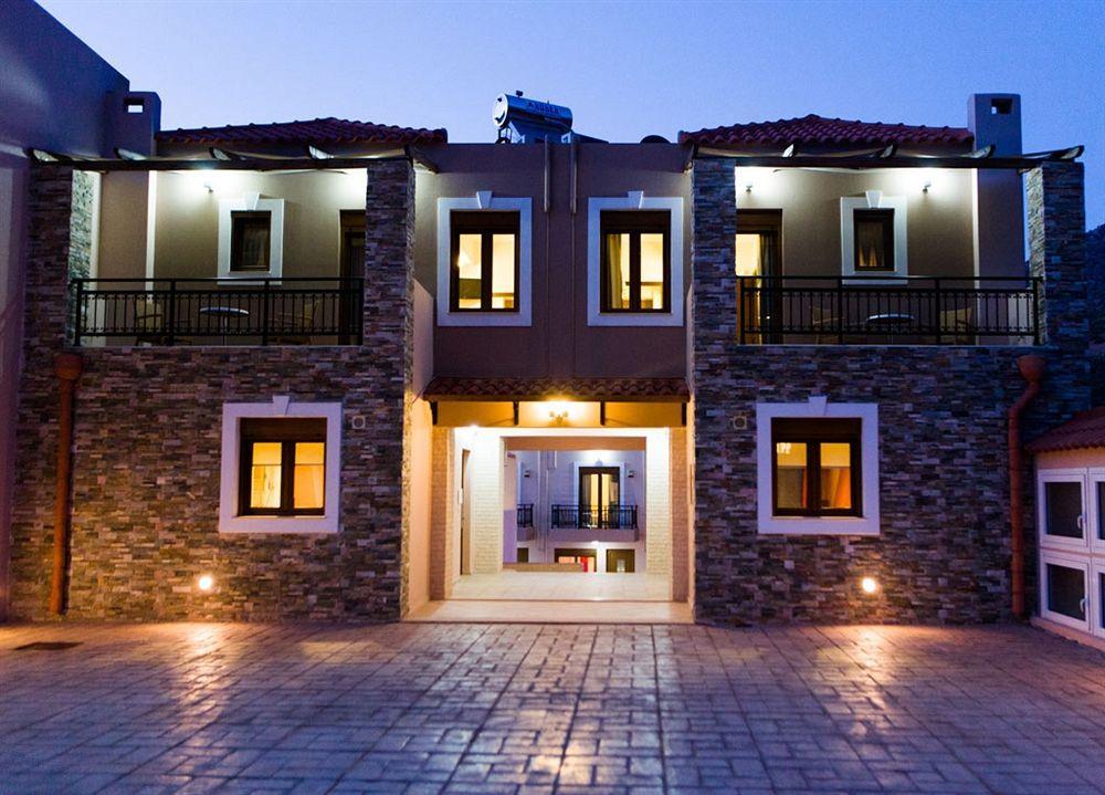 Stone Village 4*