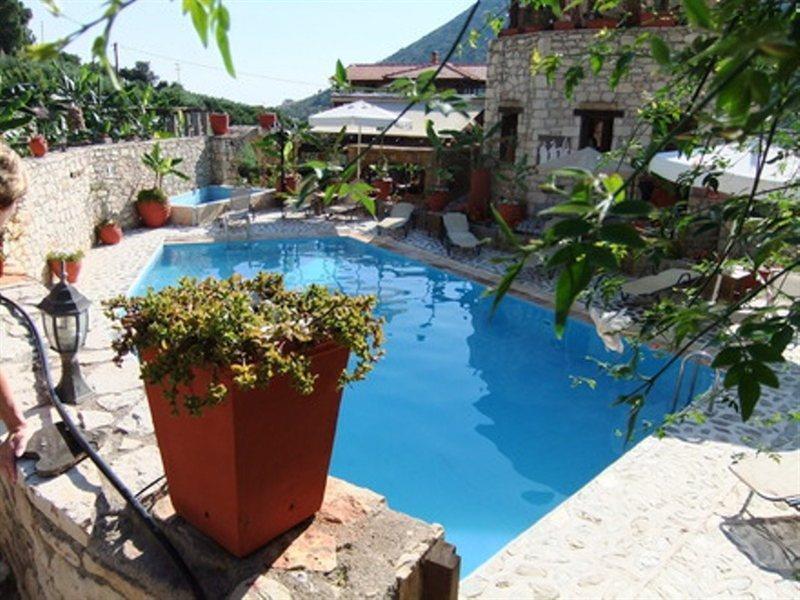 πέτρινο χωριό 4* Bali (Crete)